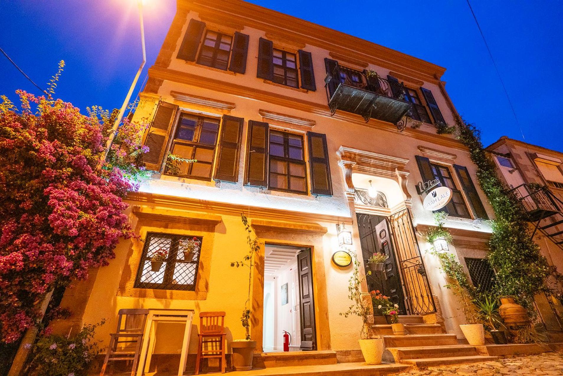 Hotel Siyah Lale Cunda 1841 (Adults Only) Ayvalı Exterior foto